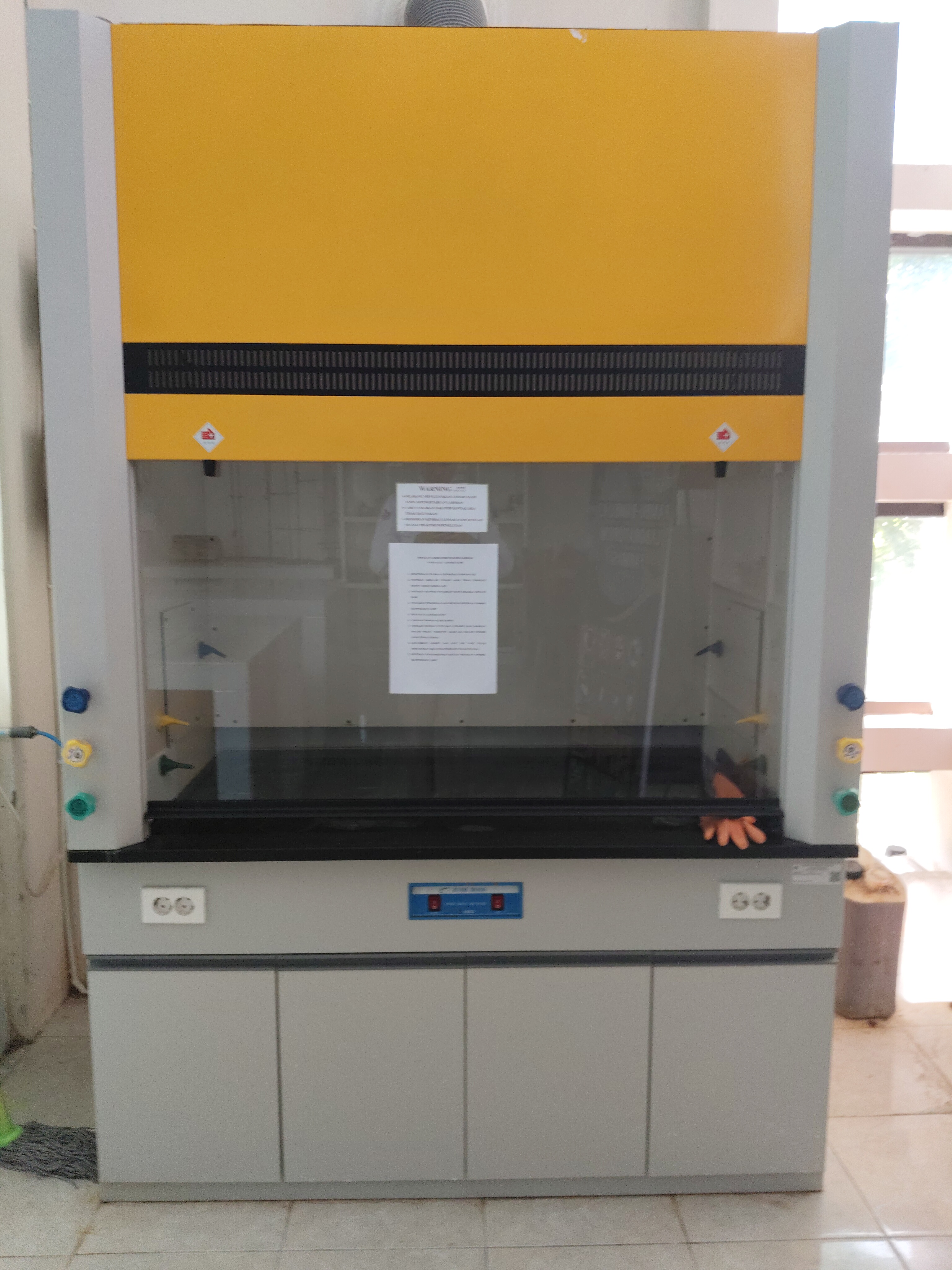 Fume Hood Lab Kimia Farmasi