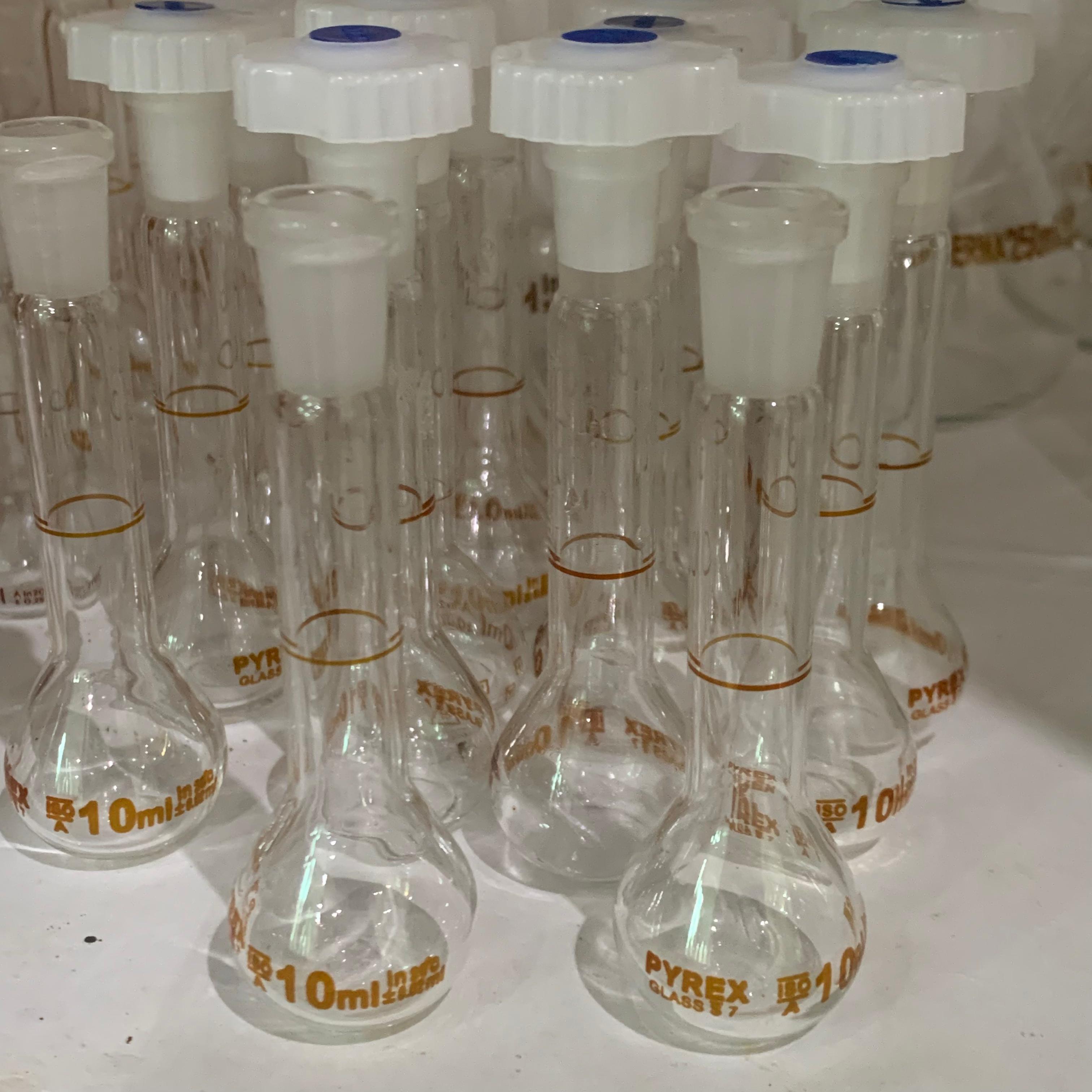 Labu Takar 10 mL