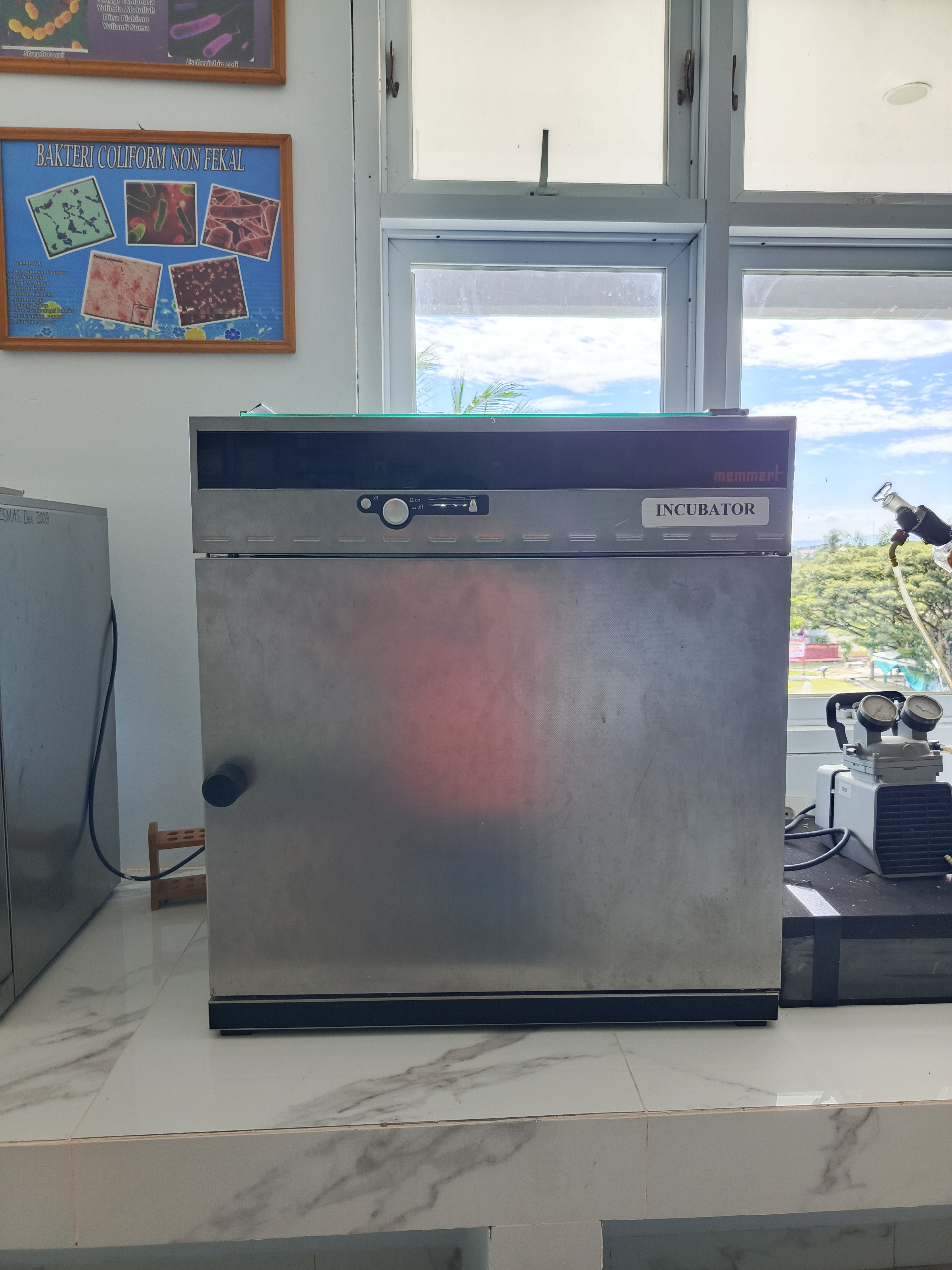 Incubator