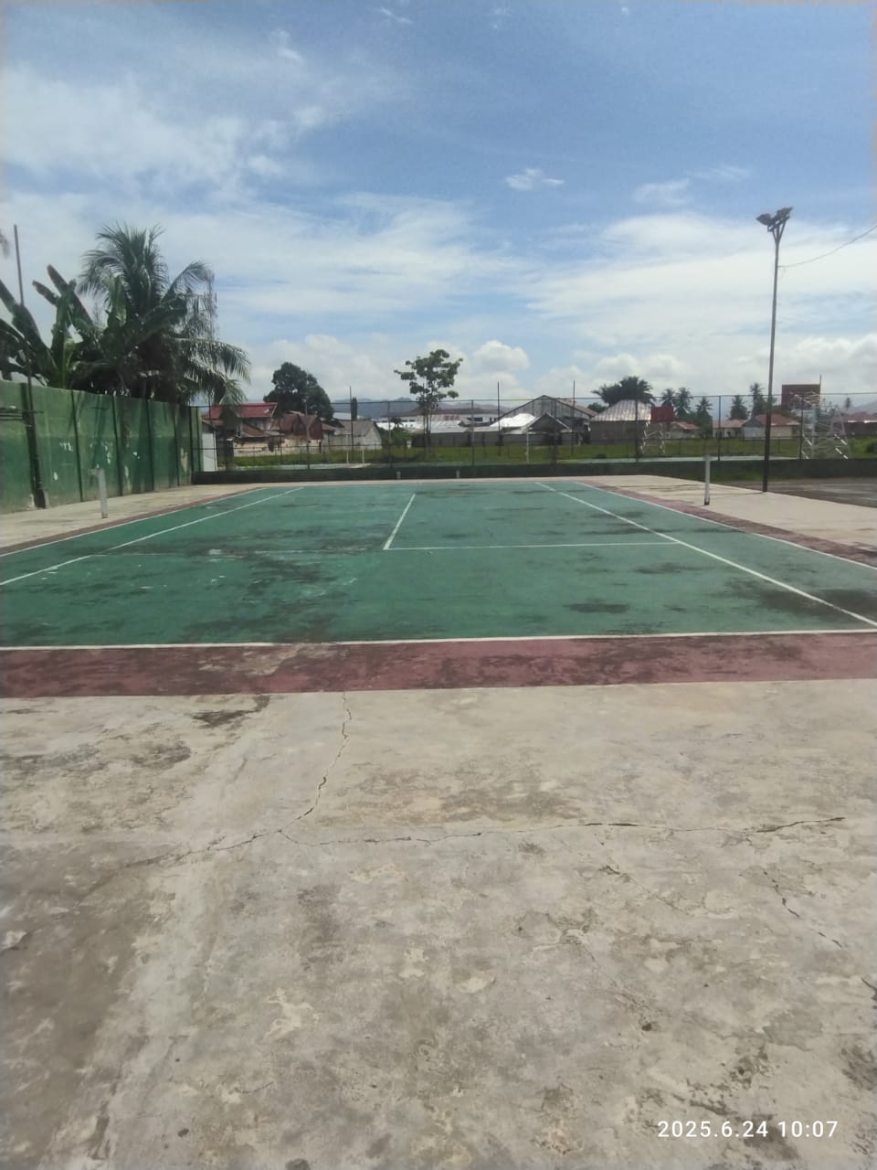 Lapangan Tennis Outdoor