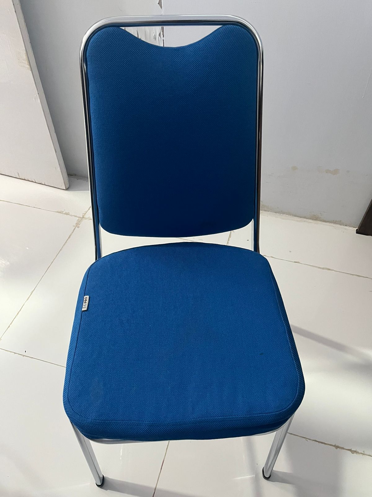 Kursi Biru Laboratorium 