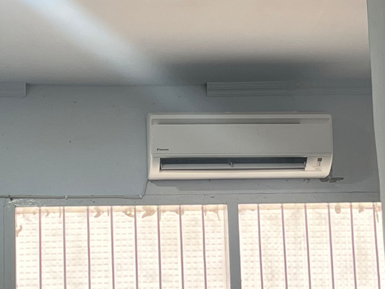 Air Conditioner Lab Keperawatan 