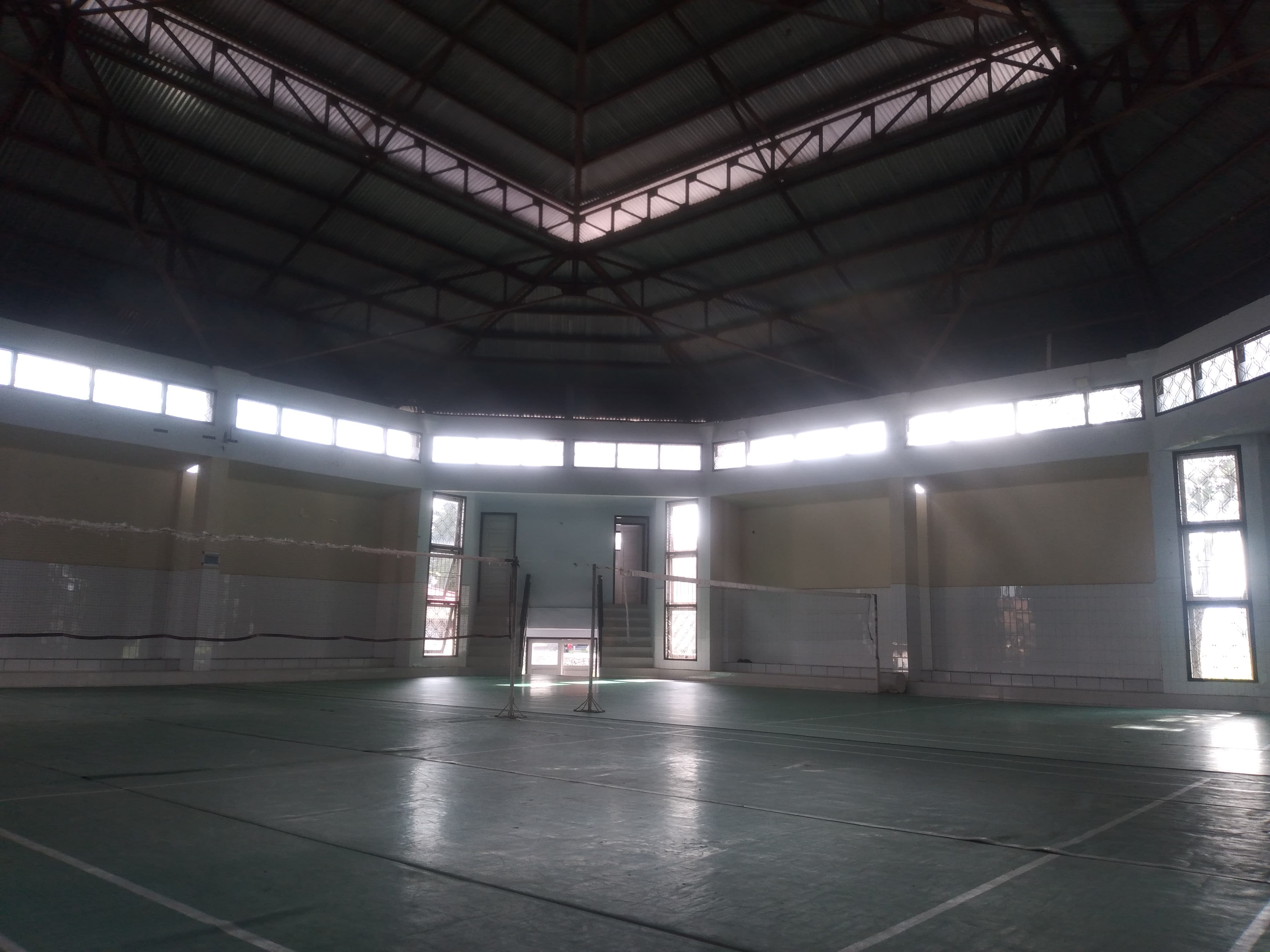 gor bulutangkis