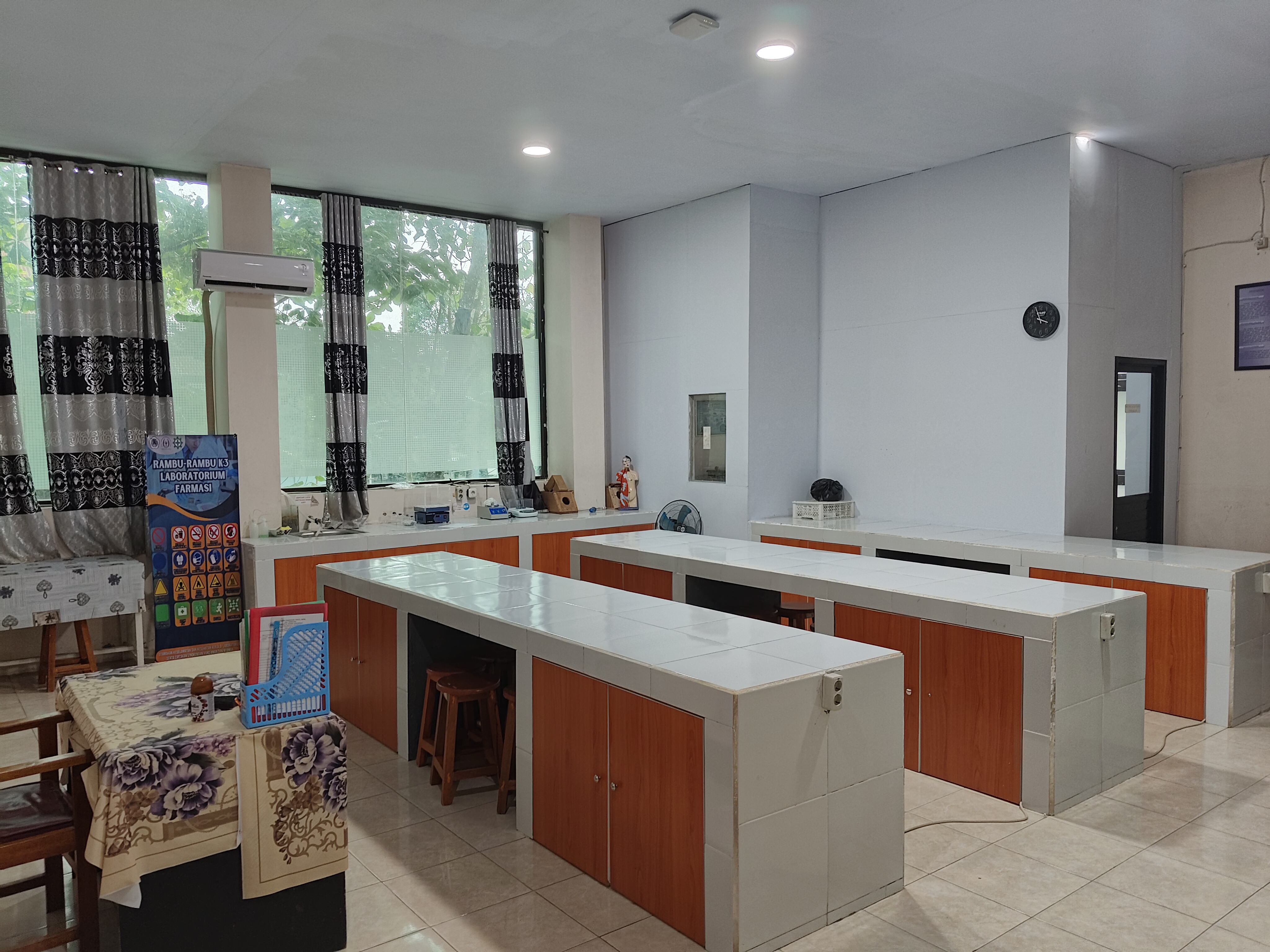 Laboratorium Farmakologi