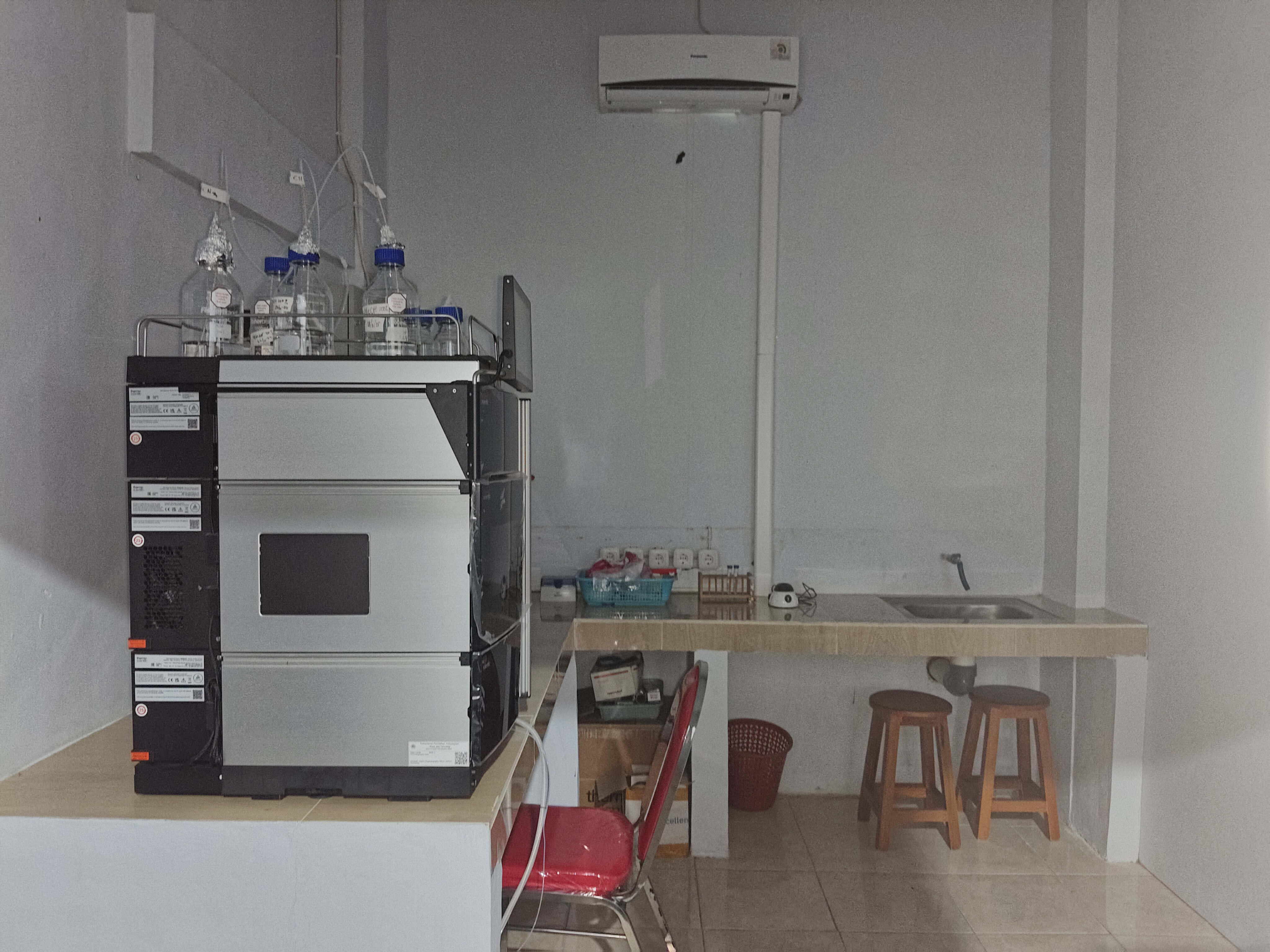 Ruangan HPLC