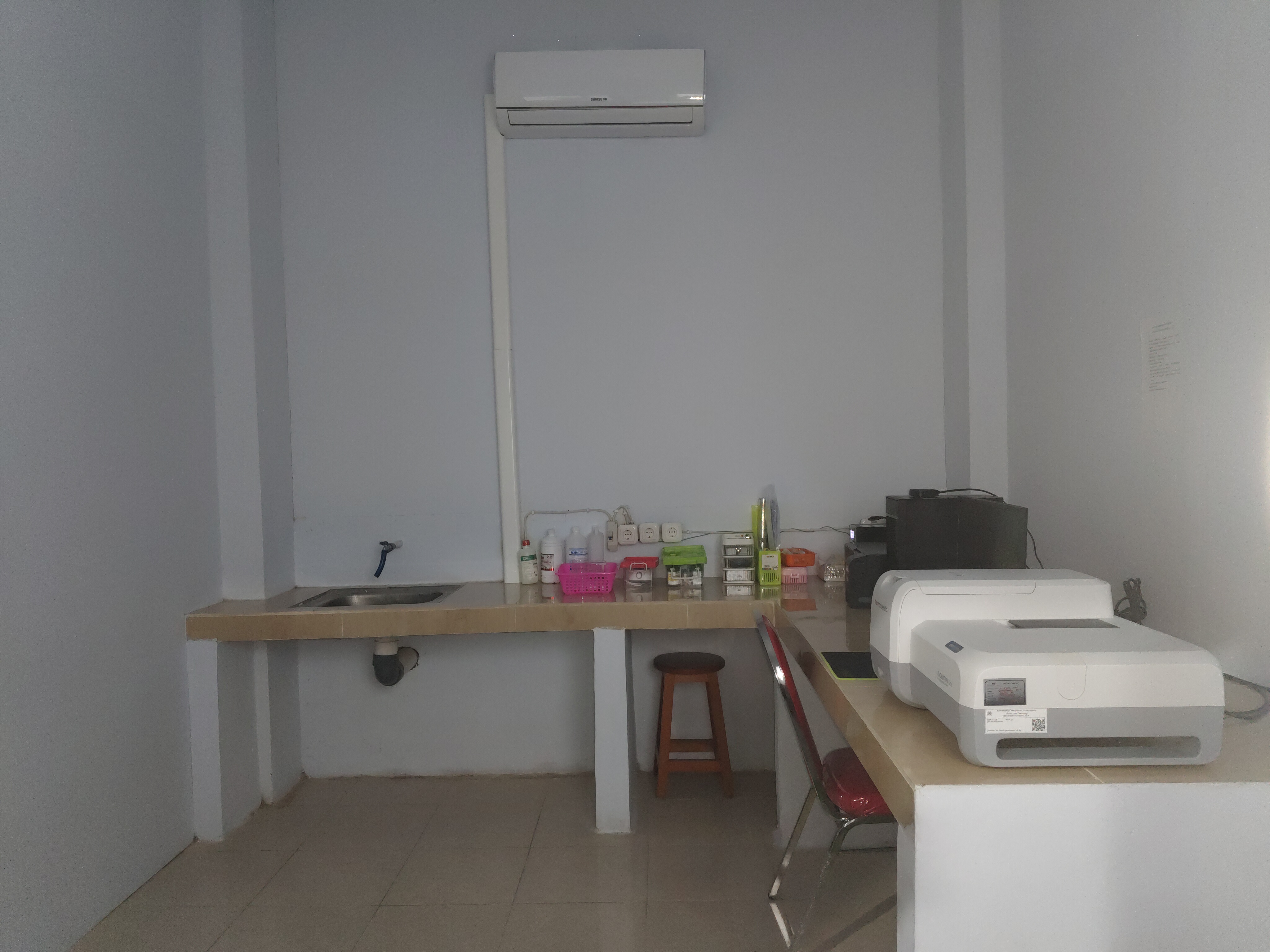 Ruangan Spektrofotometri Uv-VIS